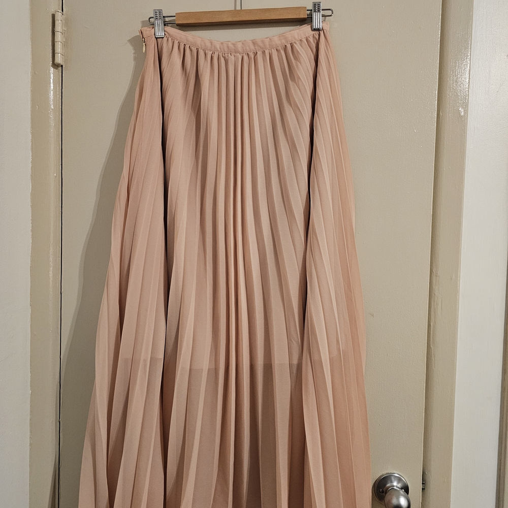 HAODUOYI Pleated A-Line Skirt in Soft Pink
